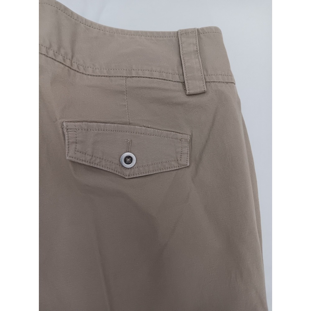 Dockers Womens Size 10 Khaki Capri Pants Cropped Stretch Cotton Blend Casual - Picture 12 of 15